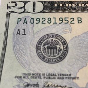 September 28, 1952 Is this your birthday? Good condition US $20 bill.